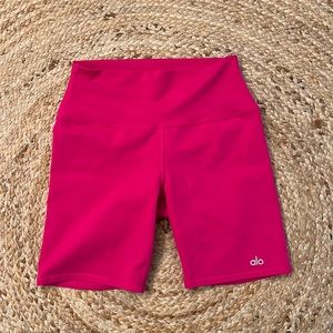 New w/o tag Alo Bike short